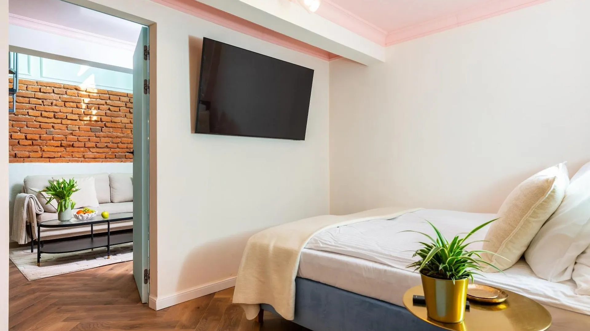 Old Town Air Conditioning Stylish Free Parking Krakow Apartment